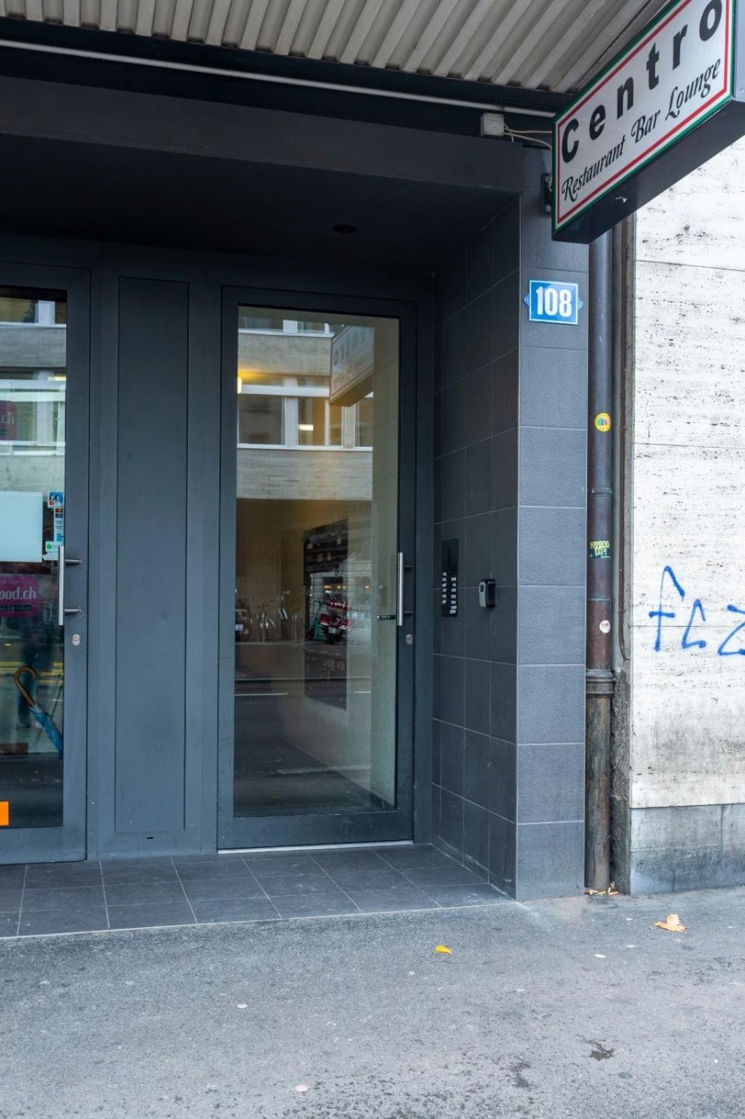 Gemuetlich Eingerichtete Im Herzen Von * Zurique