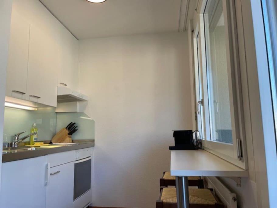 Bright And Practical Studio - Art 16 Apartment *