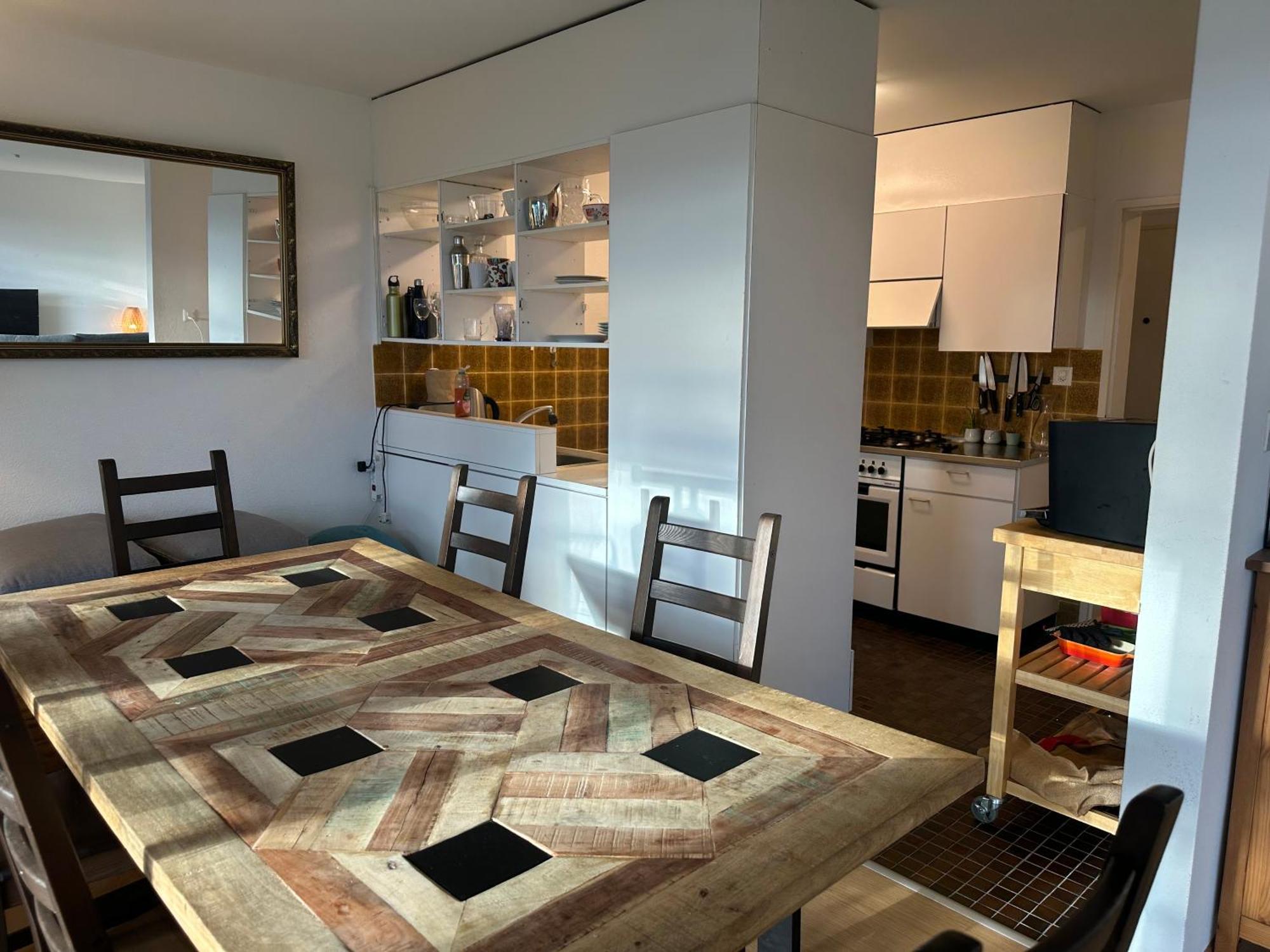 Hospedagem domiciliar Lovely Room, 15 Min From Center, Mountain View Zurique