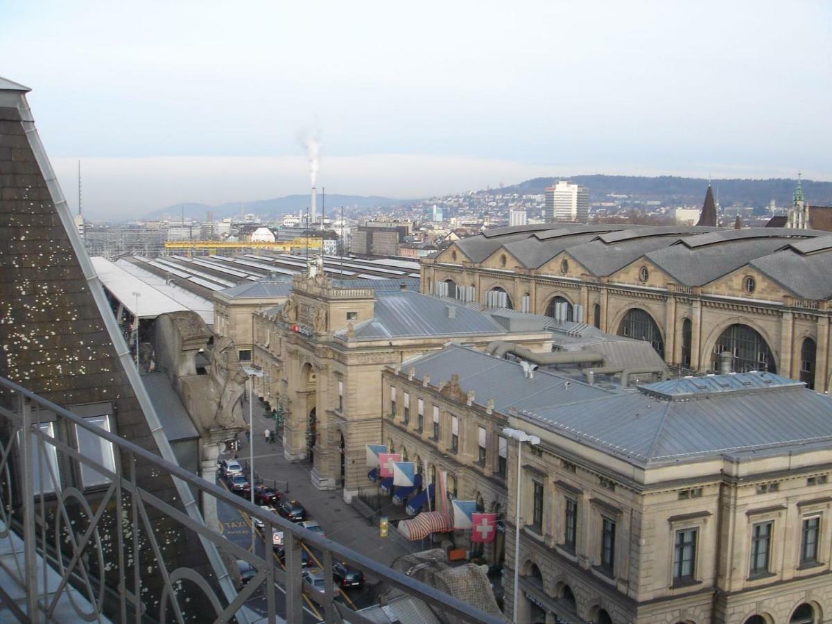 Apartment Big At Main Station Zurich