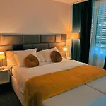 Zurich Central Apartment