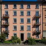Kaya Zurich Apartment 2A - Downtown 2Br Apt With Balcony
