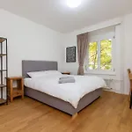 Kaya Zurich Apartment 2A - Downtown 2Br Apt With Balcony