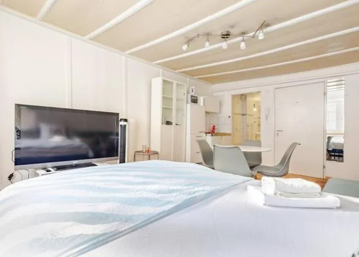 City Center Apt. Old Town Zh