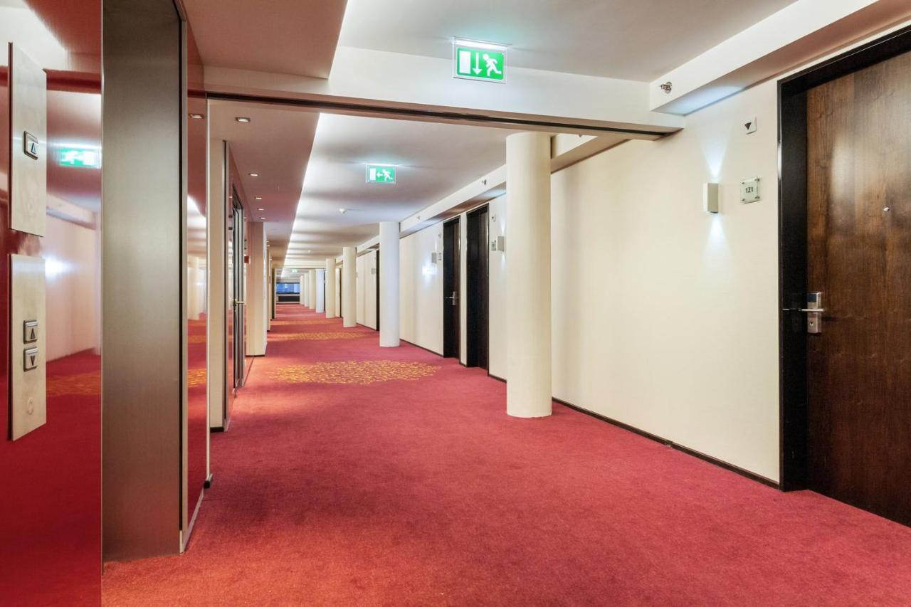 Becozy Self Check-In & Pop-Up Hotel Sihlcity * Zurich
