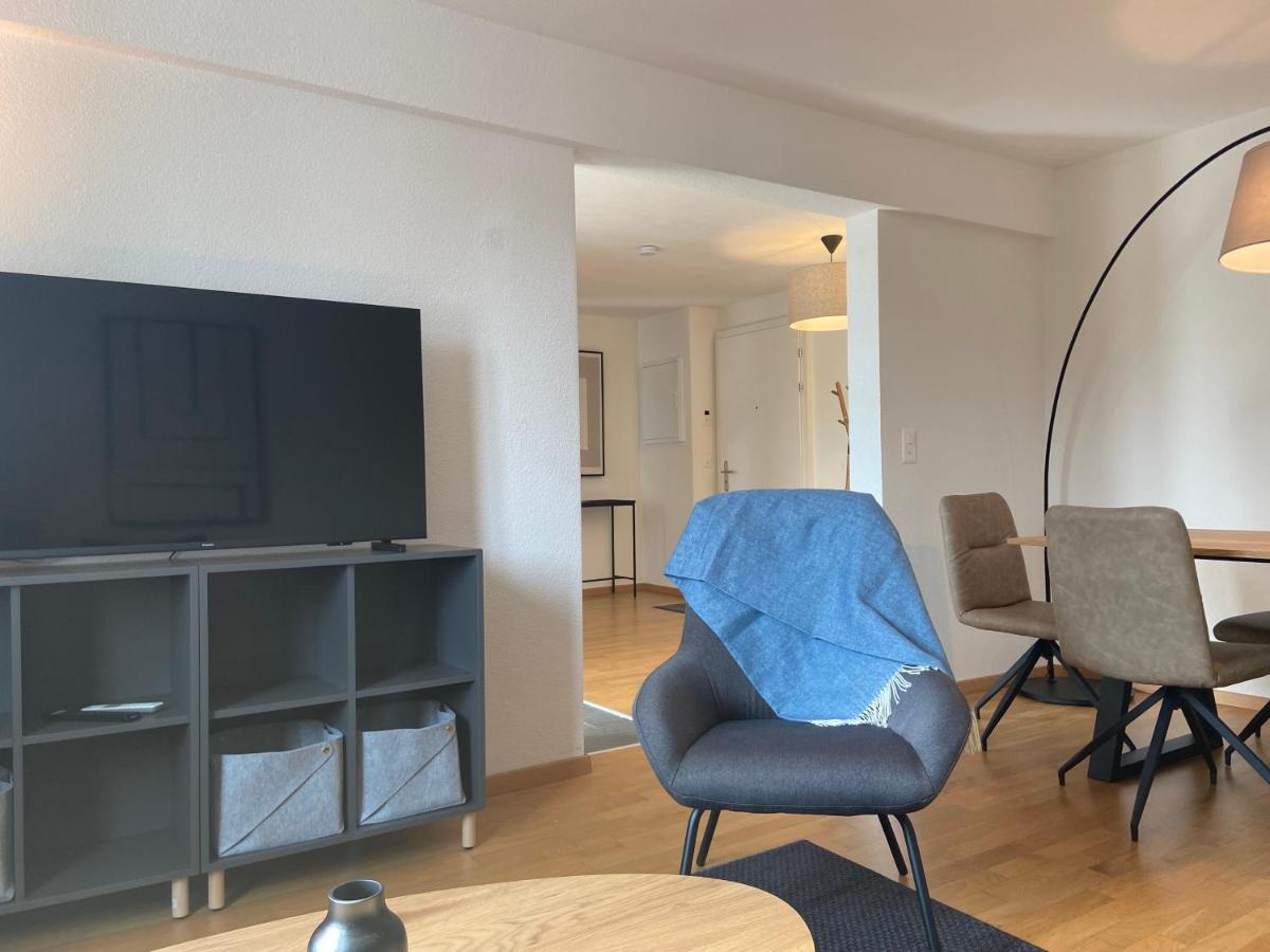 Apartment In West