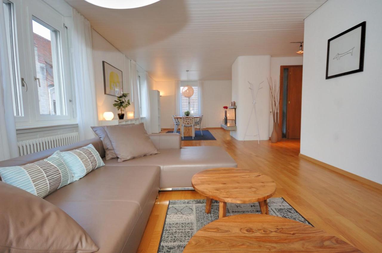 Apartment Amazing 2br Near - Lava Zurich