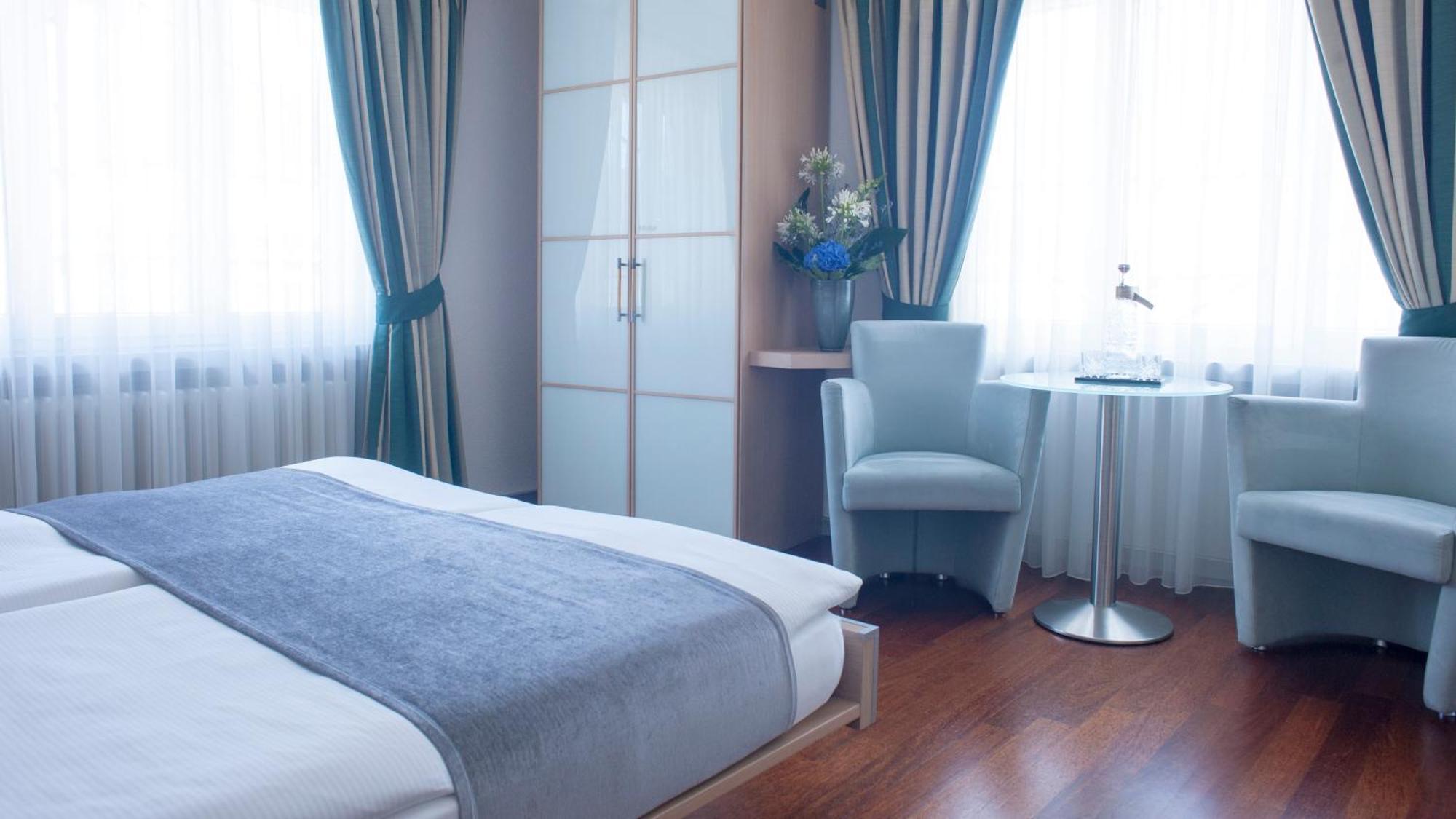 Hotel Krone Unterstrass 4*