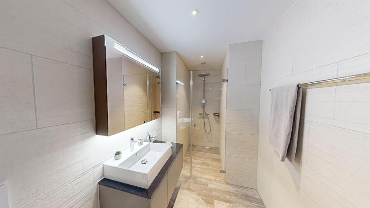 Spacious 1 Bedroom With Balcony Apartment