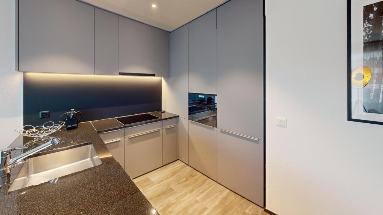 Spacious 1 Bedroom With Balcony Zurich