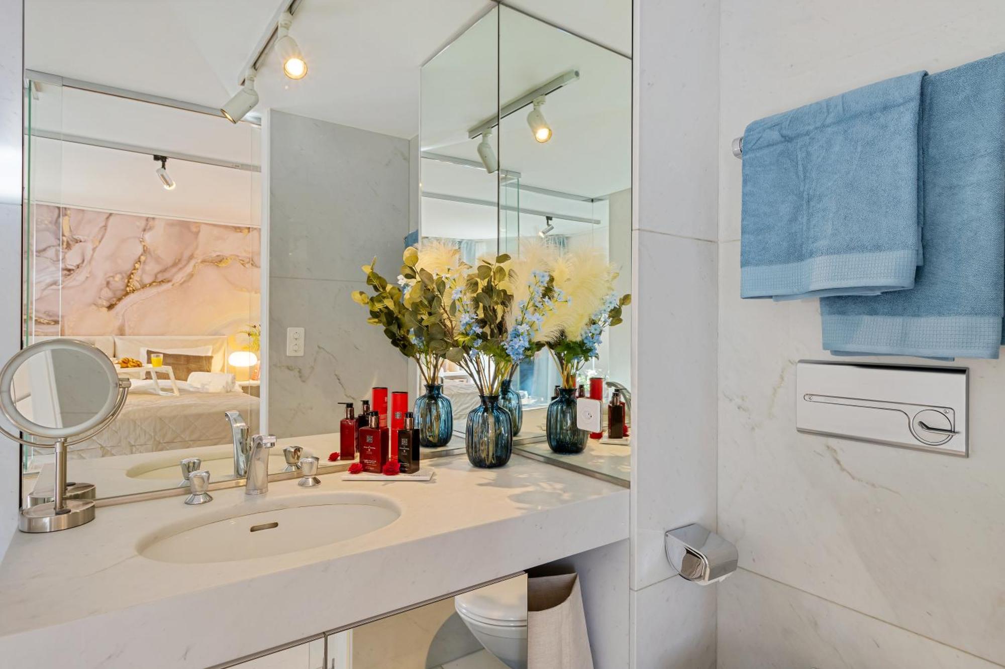 Apartment Boutique Design-suite-apartment At Best Central Location Zurich
