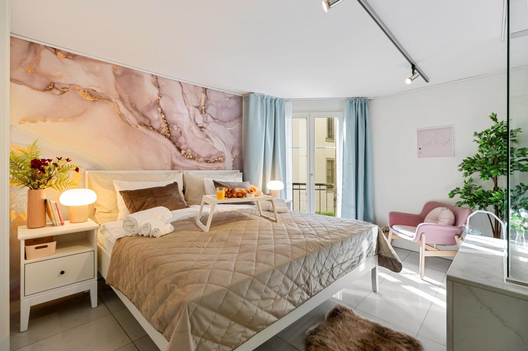 Apartment Boutique Design-suite-apartment At Best Central Location Zurich