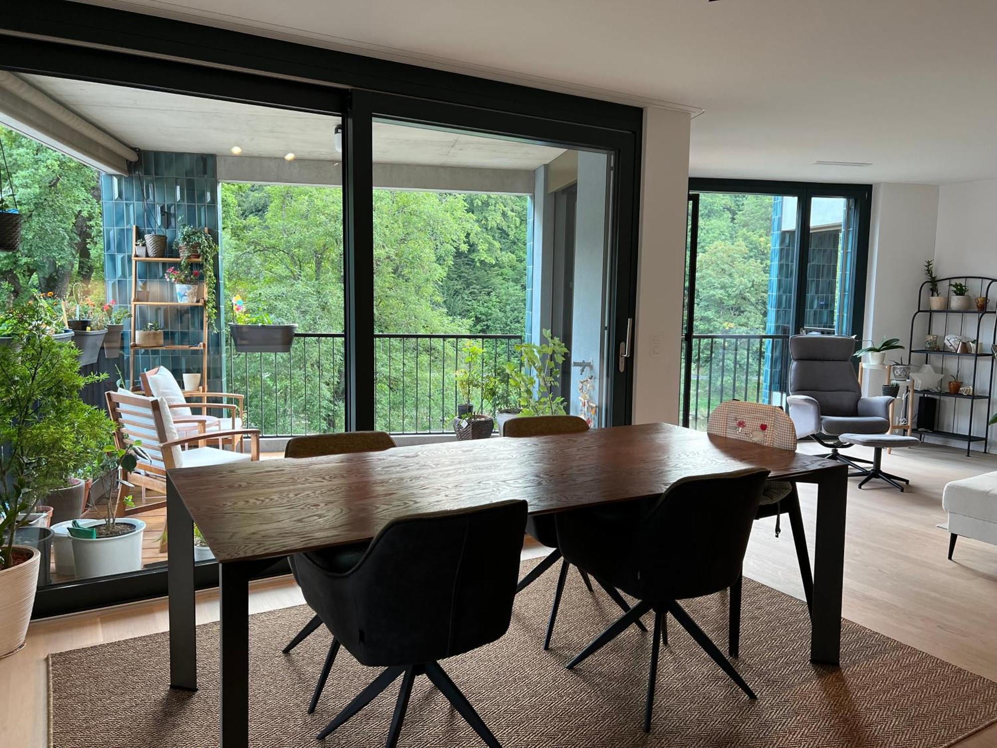 Luxury 2 Bedrooms, Stunning View, 10 Min To Center Apartment