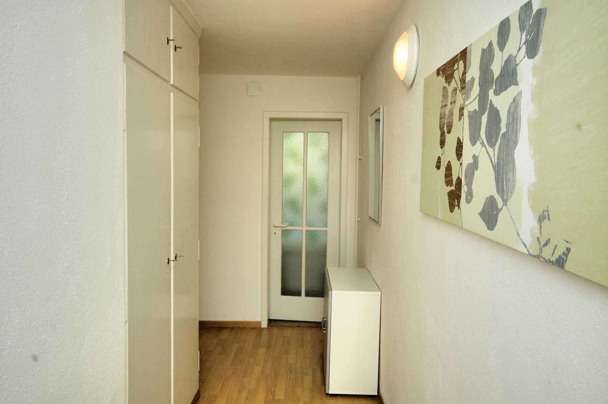 Center - Crown 13 Apartment