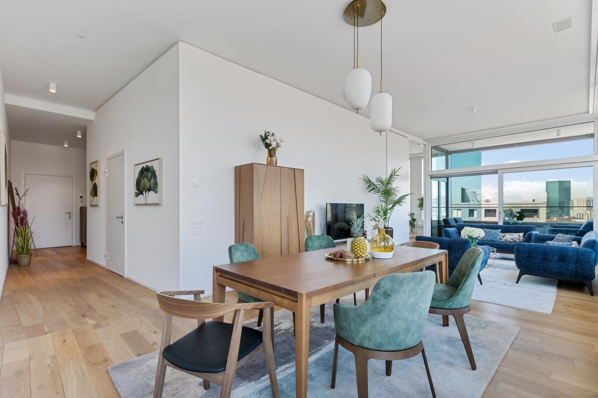 Leading Luxury Of - Stunning View, Parking-garage Apartment Zurich