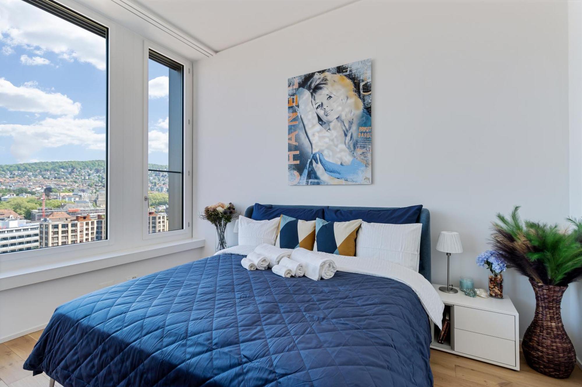 Leading Luxury Of - Stunning View, Parking-garage Apartment *