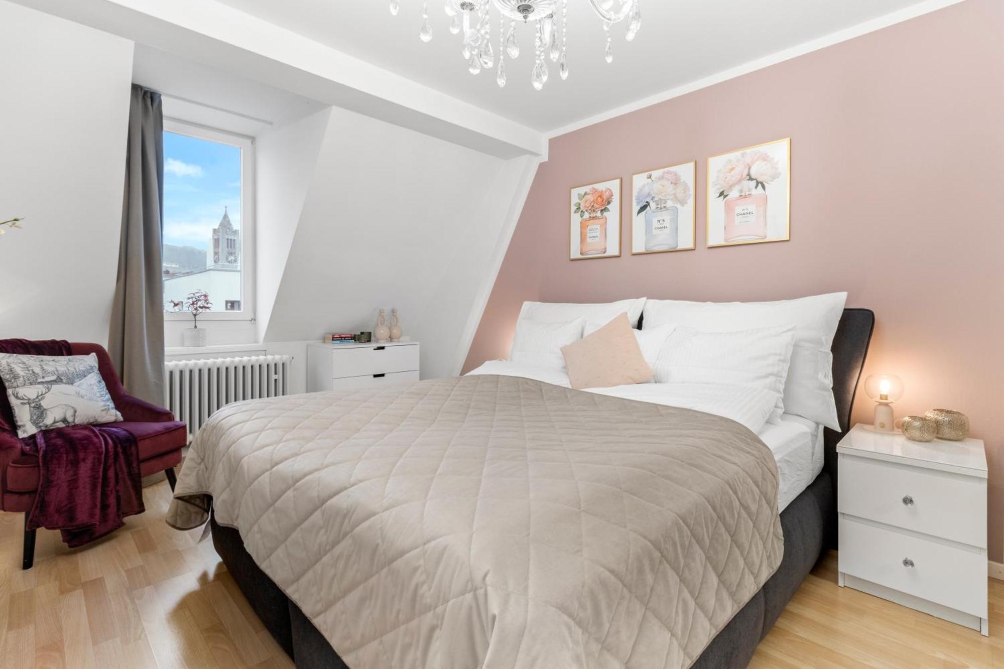 Apartment Value For Money & Ac & Stunning Mountain View & Freeparking & Comfort