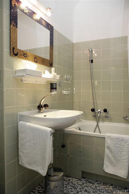 G-hotel Goldenes Schwert 3*
