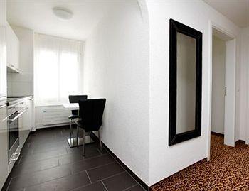 Dienerstrasse 3* Zurich