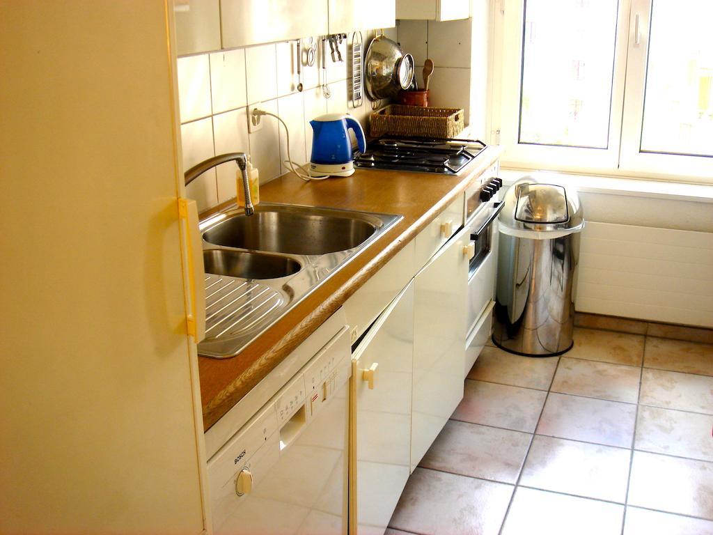 Dakini's Bed & Breakfast Zurich