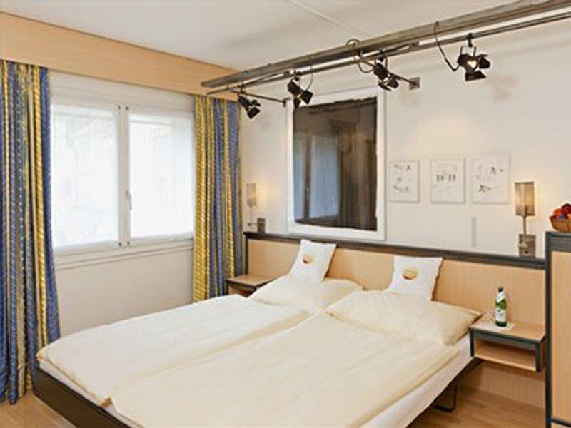 Royal Zurich