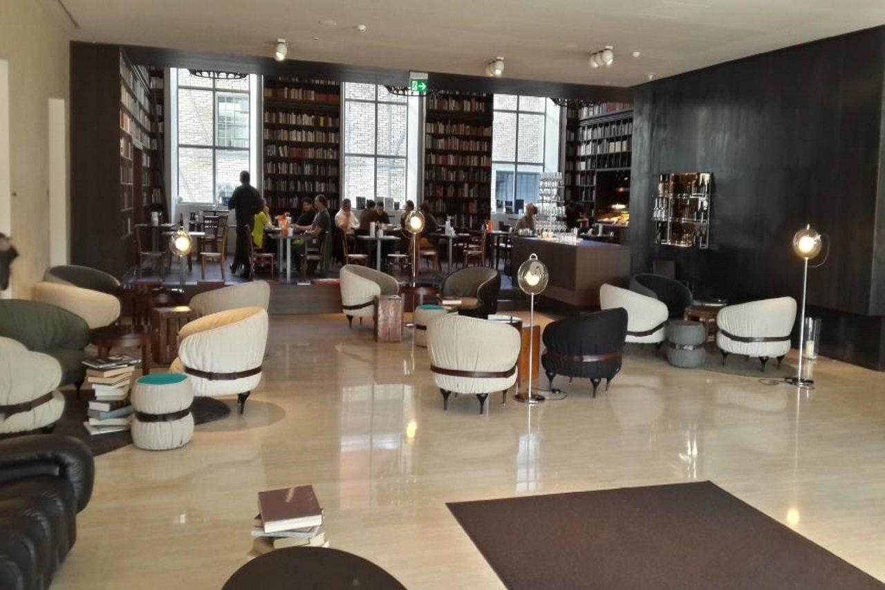 B2 Boutique