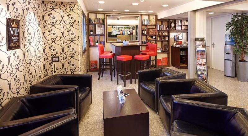 Royal 3* Zurich
