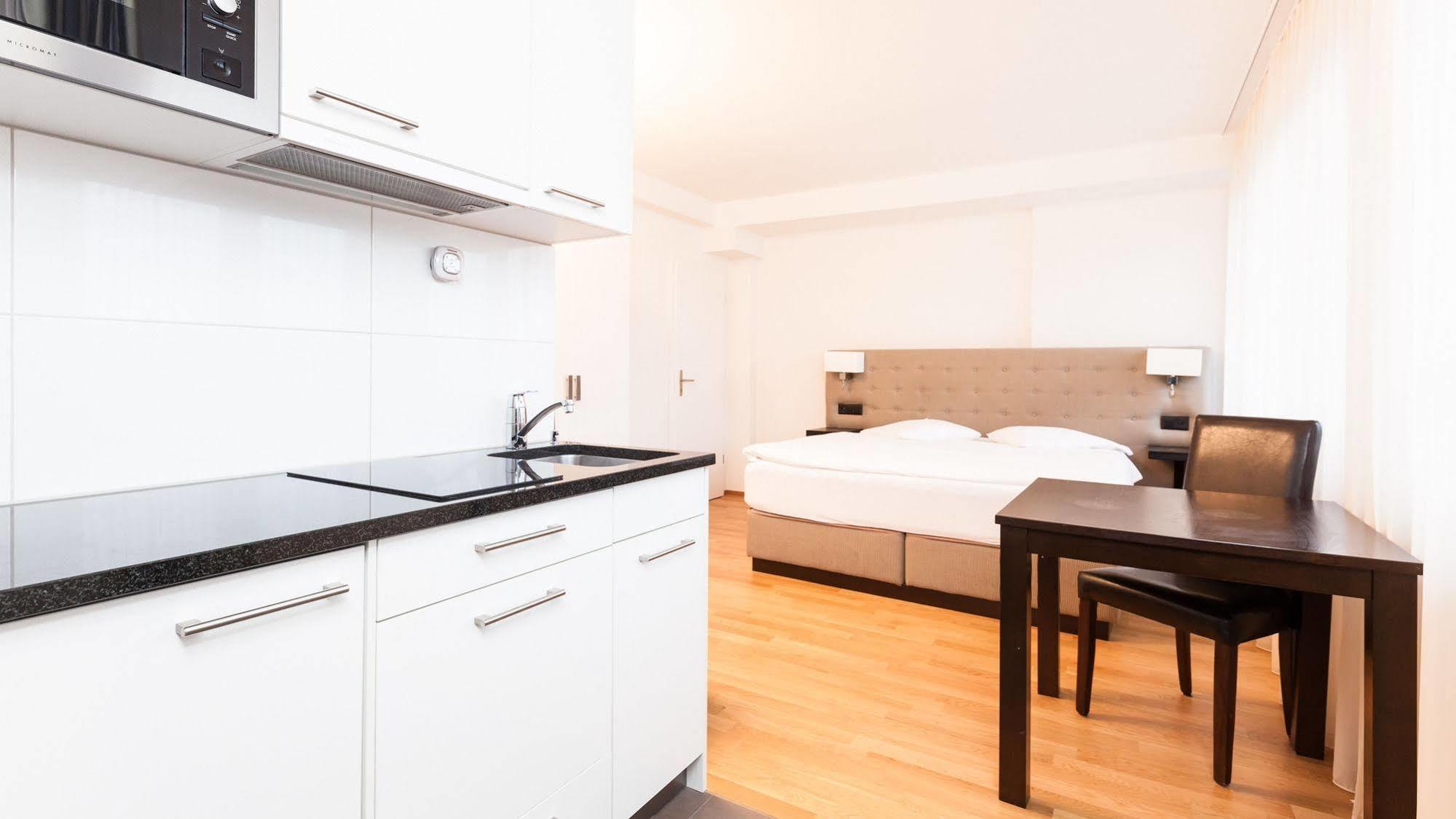 Swiss Star Longstreet - Self Check-in Apartment *